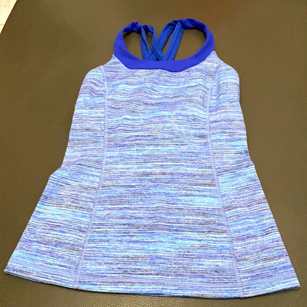 Lululemon tank with bra